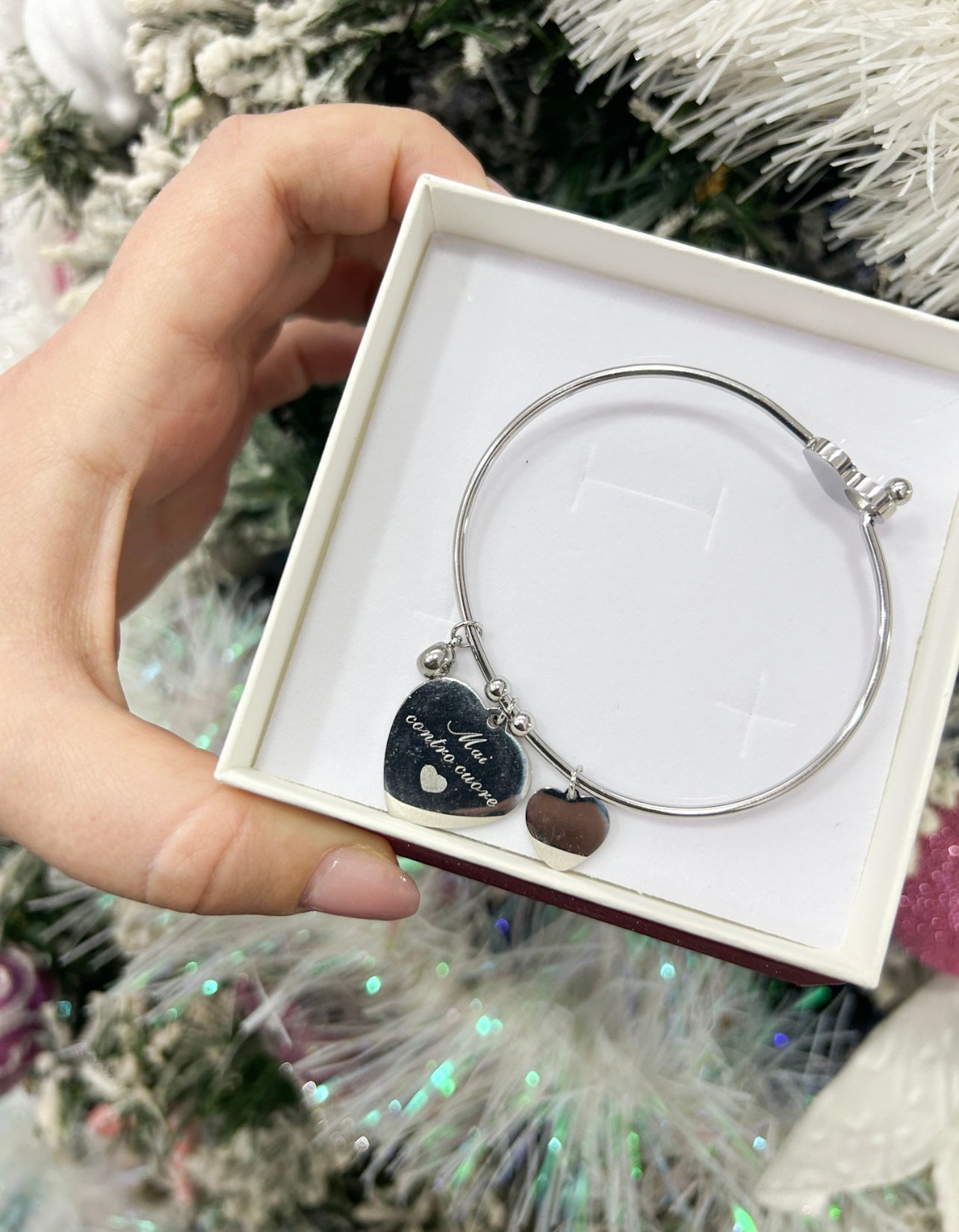 Bracciale mai contro cuore