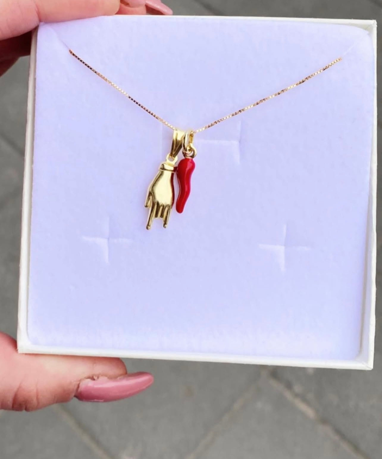 Collana portafortuna
