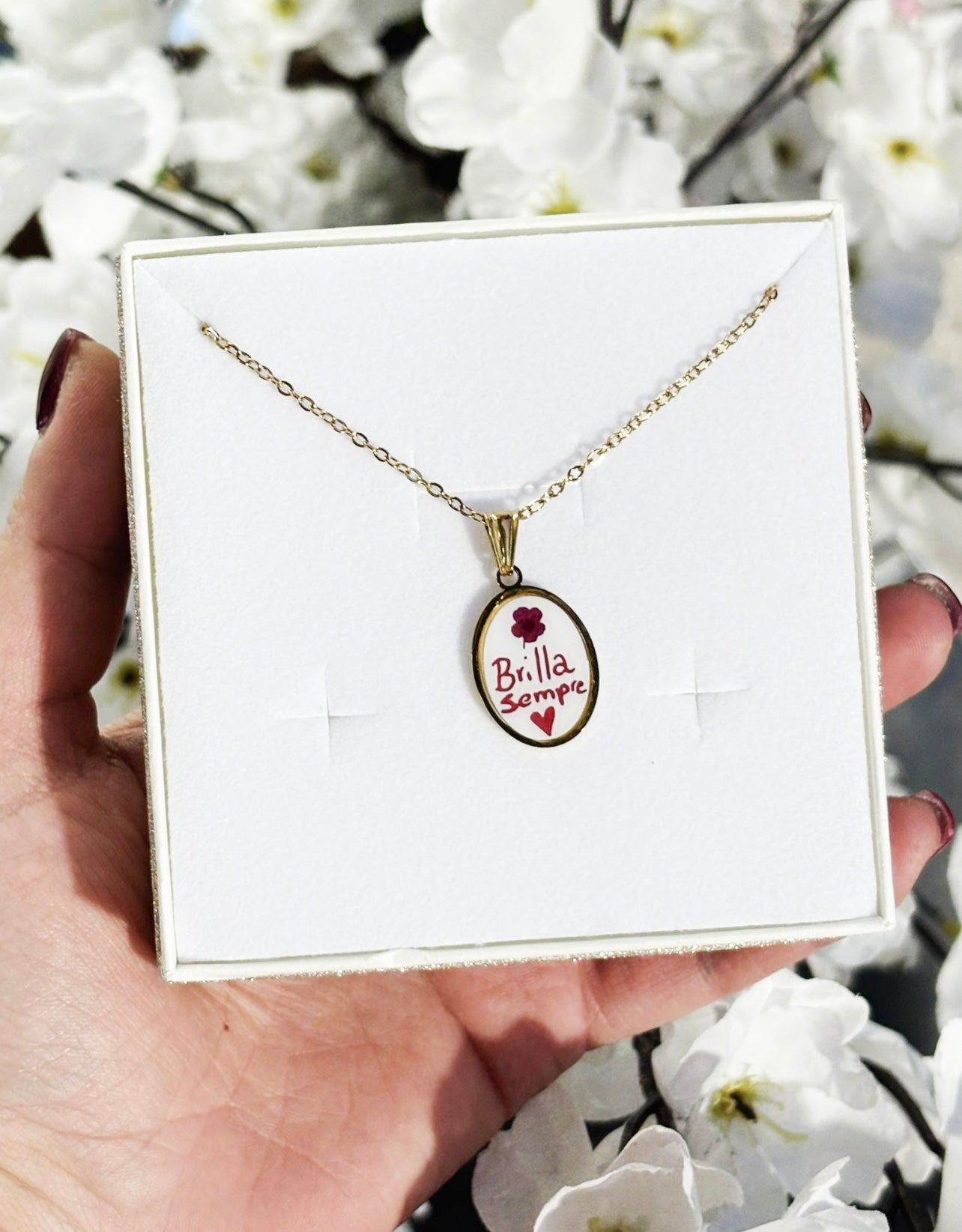 Collana brilla sempre